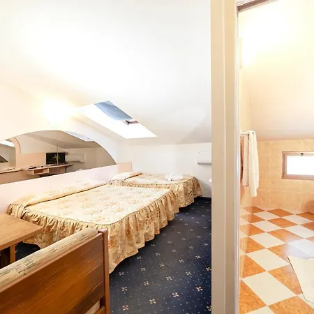 Hotel Luisa 3*