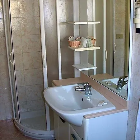Luisa Hotel