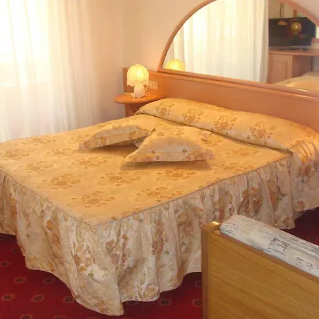 Otel Luisa 3*